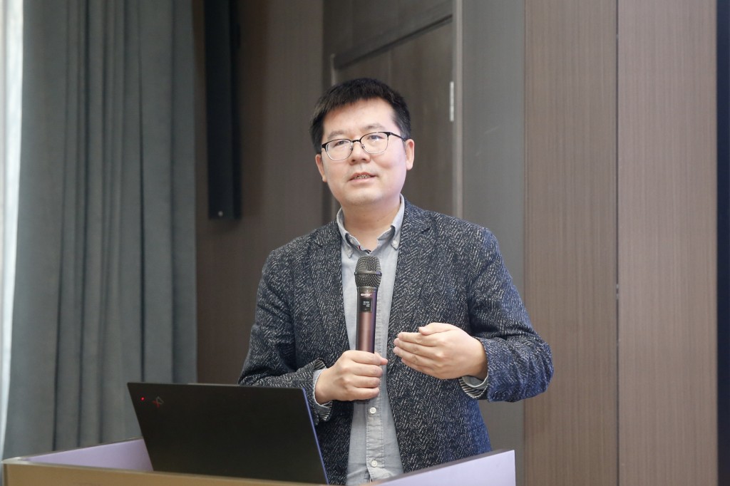 自主智能无人系统与具身智能学术论坛暨亚洲控制协会无人系统专业委员会成立大会在澳门银河博彩
隆重召开图片14.jpg